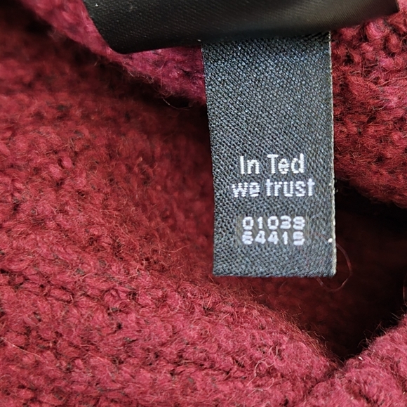 TED BAKER Maroon Elsahi Frill Detail Peplum Sweater. Size 2 - Picture 9 of 12